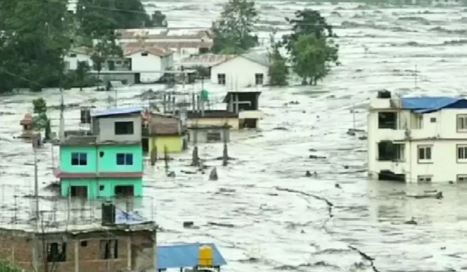 नेपाल में बारिश का कहर: भूस्खलन और बाढ़ से 52 की मौत, कई लापता और घायल